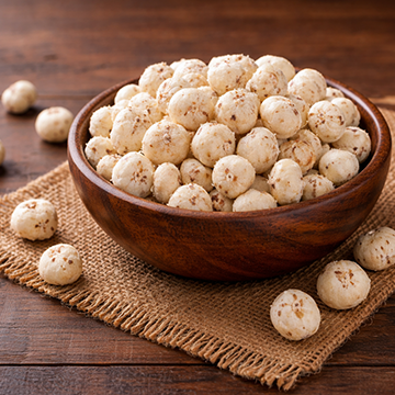 Bowl of freshly harvested makahana